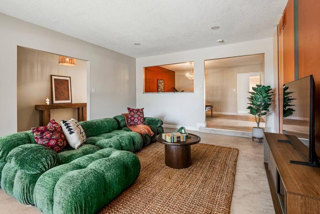 Chic 5 Bed Rooms Boho Retreat With - Games & Outdoor Movies! Albuquerque Luaran gambar